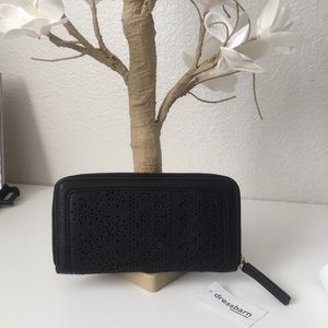 NWT Dressbarn black wallet.